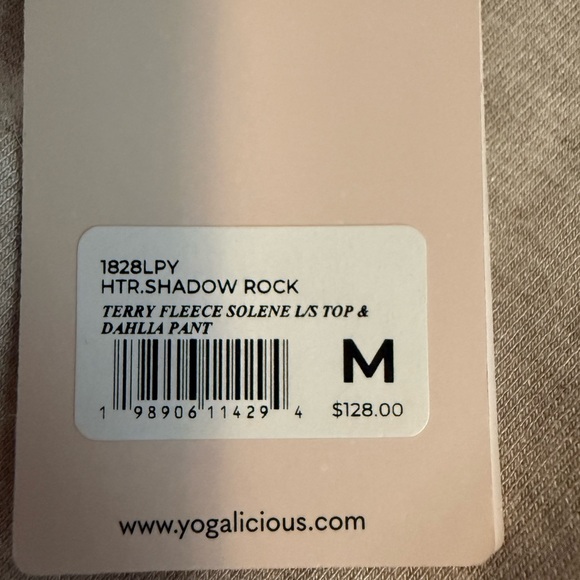 Cozy Yogalicous Beige Sweatshirt and Joggers Set Size M NWT. Very Soft - Picture 4 of 6